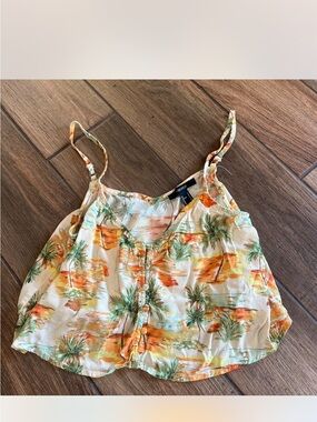 Forever 21 Cream Tropical Palm Print Spaghetti Strap cropped flowy Top